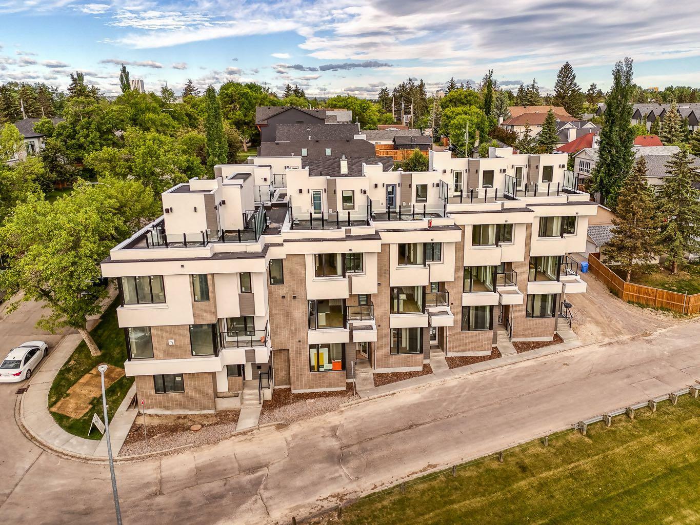 Property Photo: 1402 22 Avenue NW AB T2M 1P8