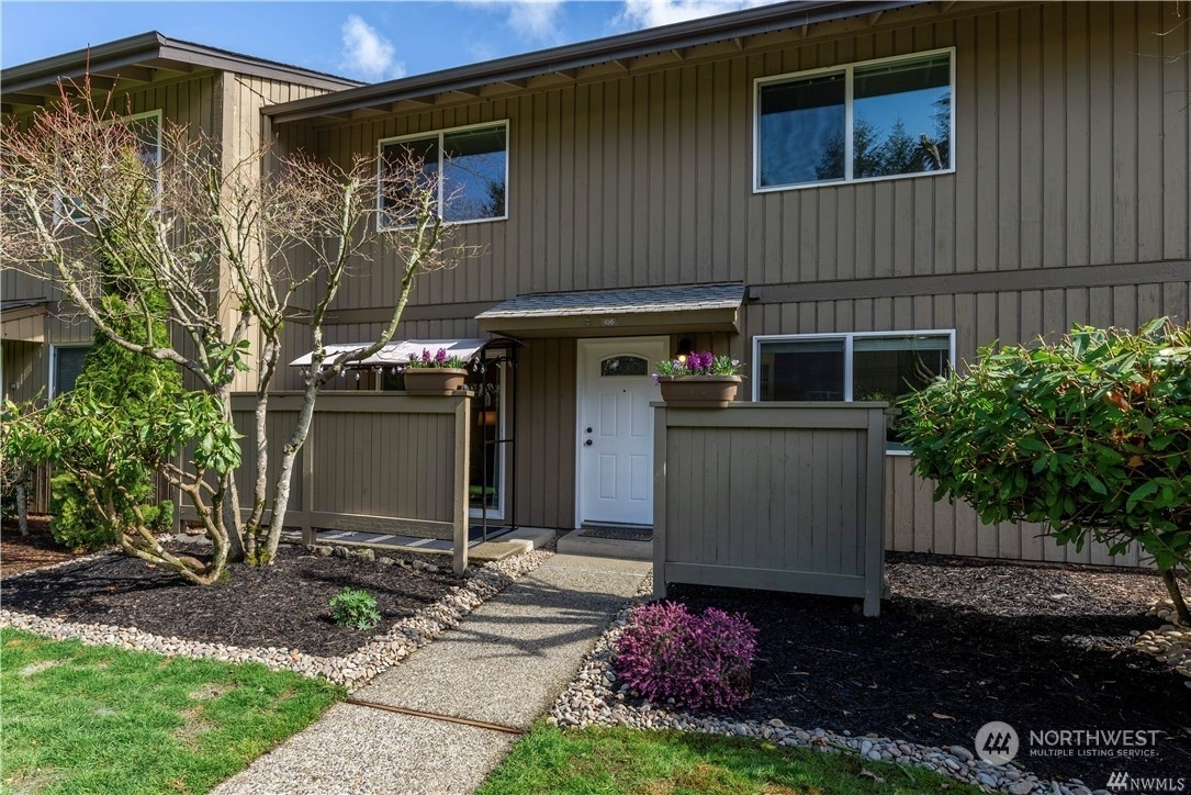 Property Photo:  6111 N 16th Street M106  WA 98406 