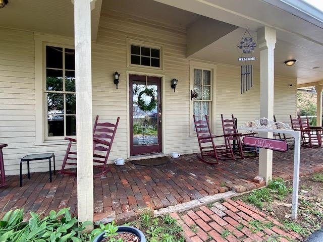 Property Photo:  313 S Green Street  KY 42141 