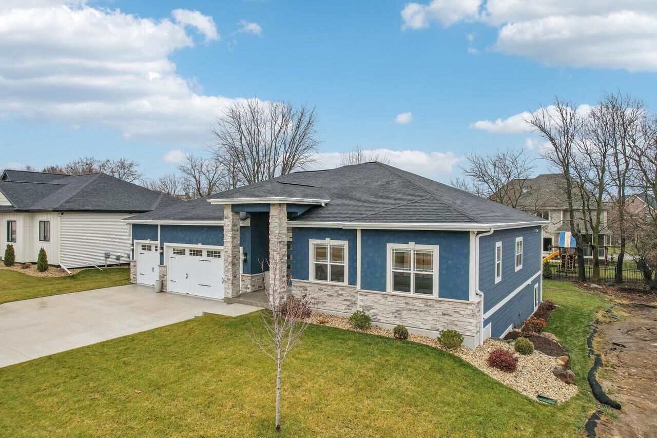 Property Photo: 831 Schewe Road WI 53562