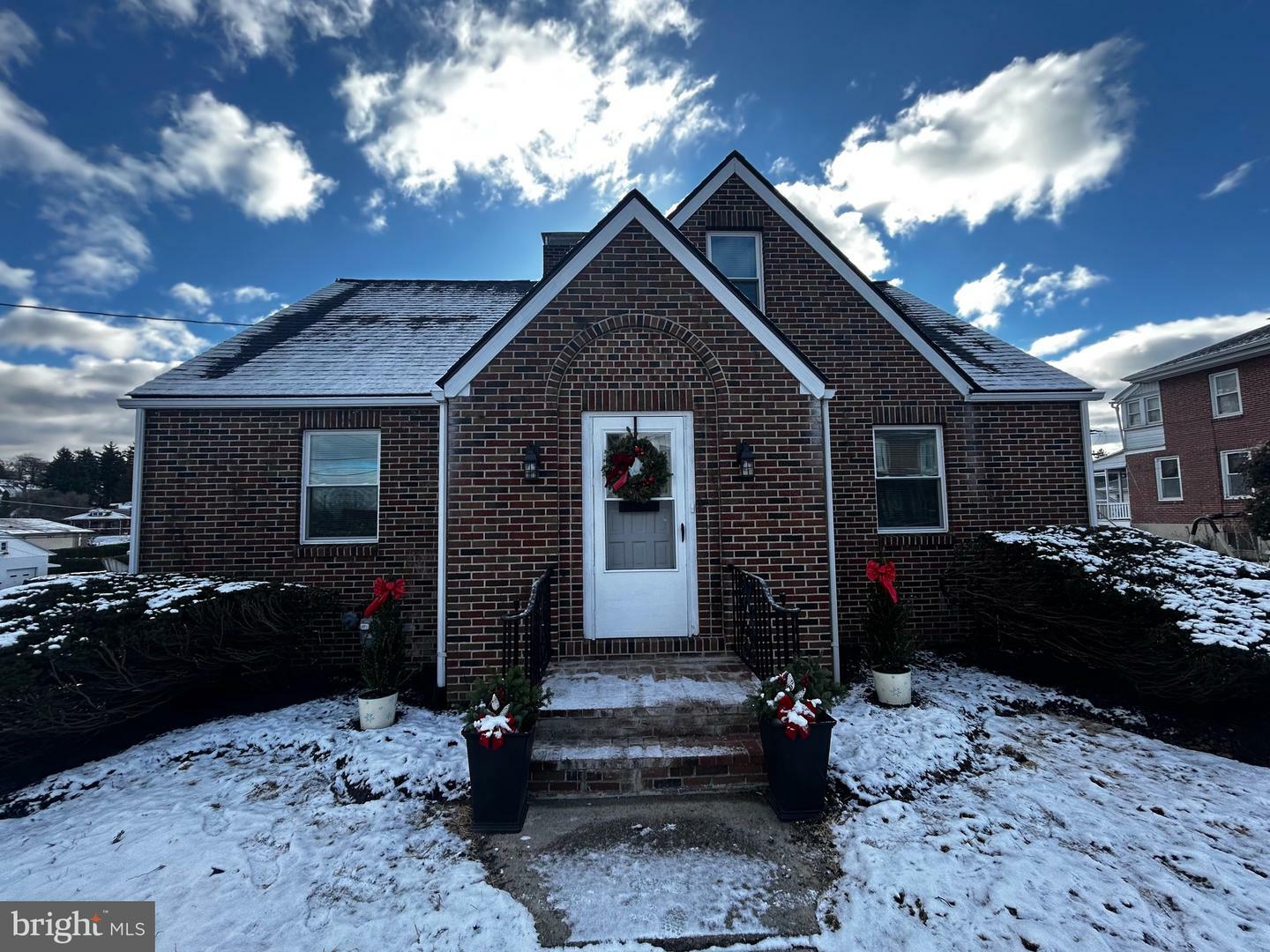 Property Photo: 1008 Fern Avenue PA 19607