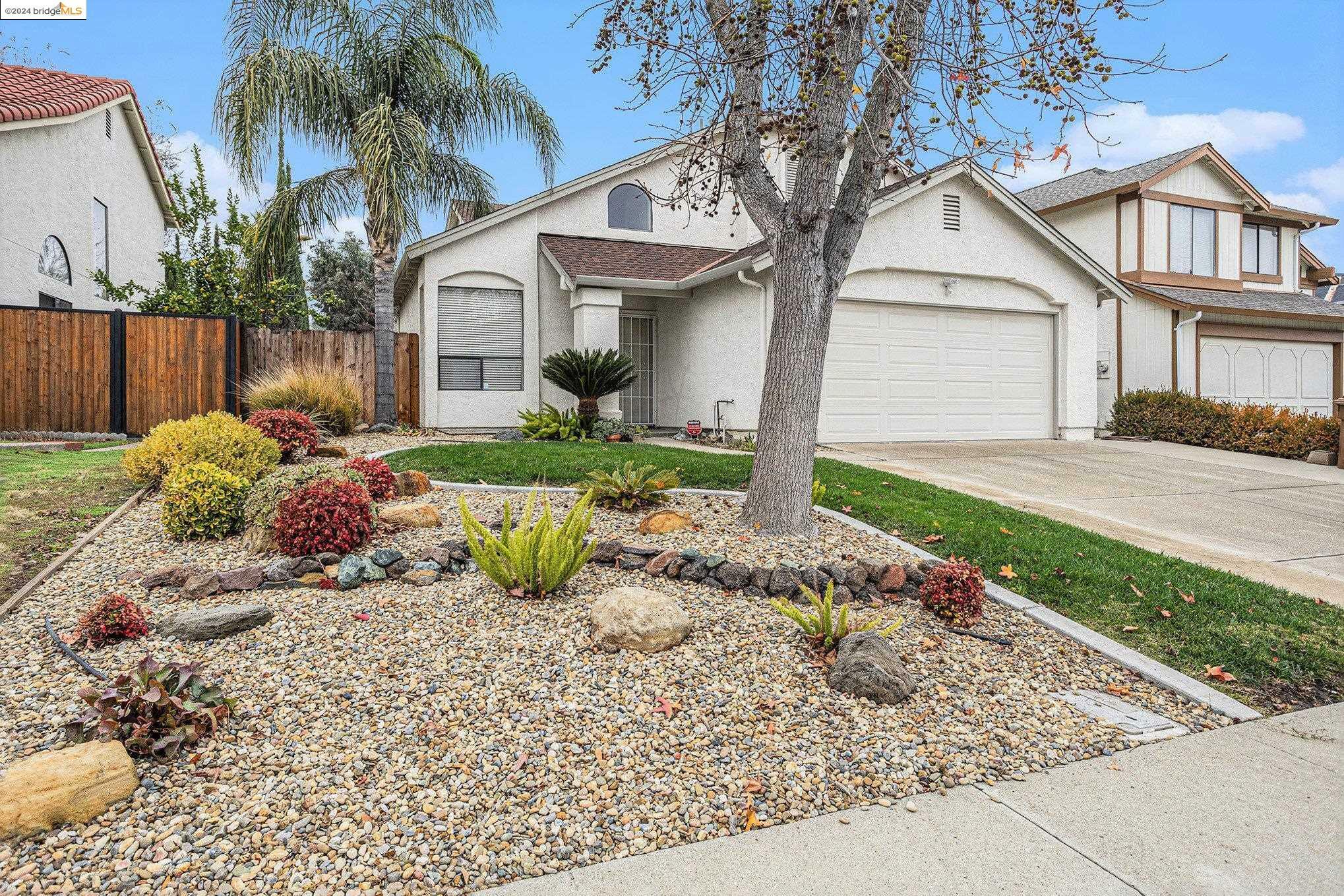 Property Photo:  4623 Fieldcrest Way  CA 94531 