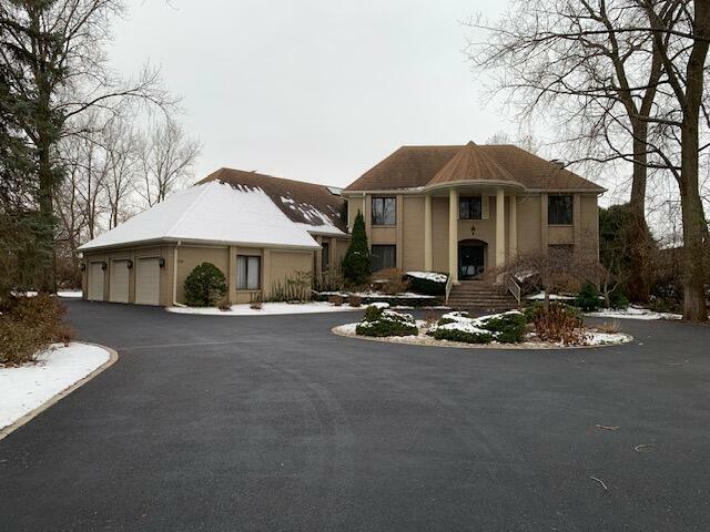 Property Photo: 530 Turnberry Drive IN 46375
