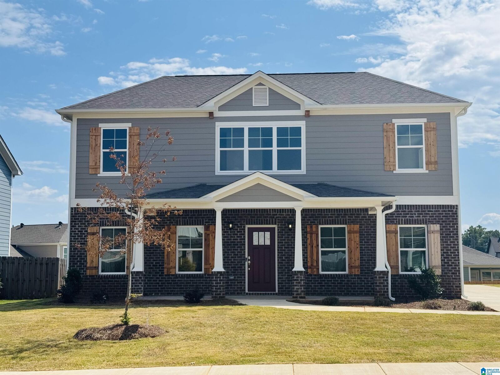 Property Photo:  540 Avondale Lane  AL 35125 