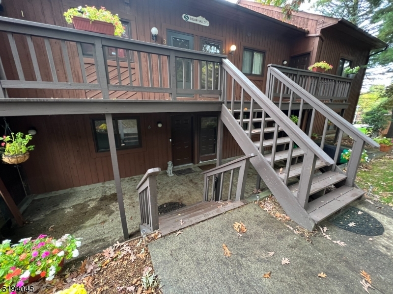 Property Photo:  5 Squaw Valley Ct 6  NJ 07462 