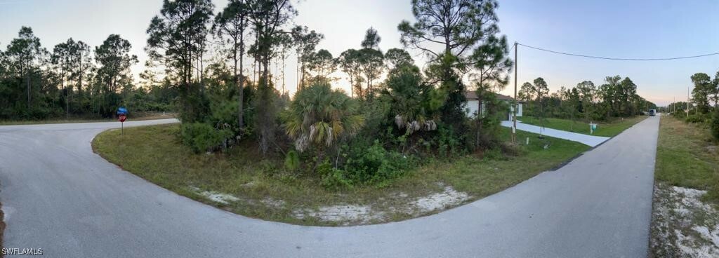 Property Photo:  744 Chapman Avenue S  FL 33974 