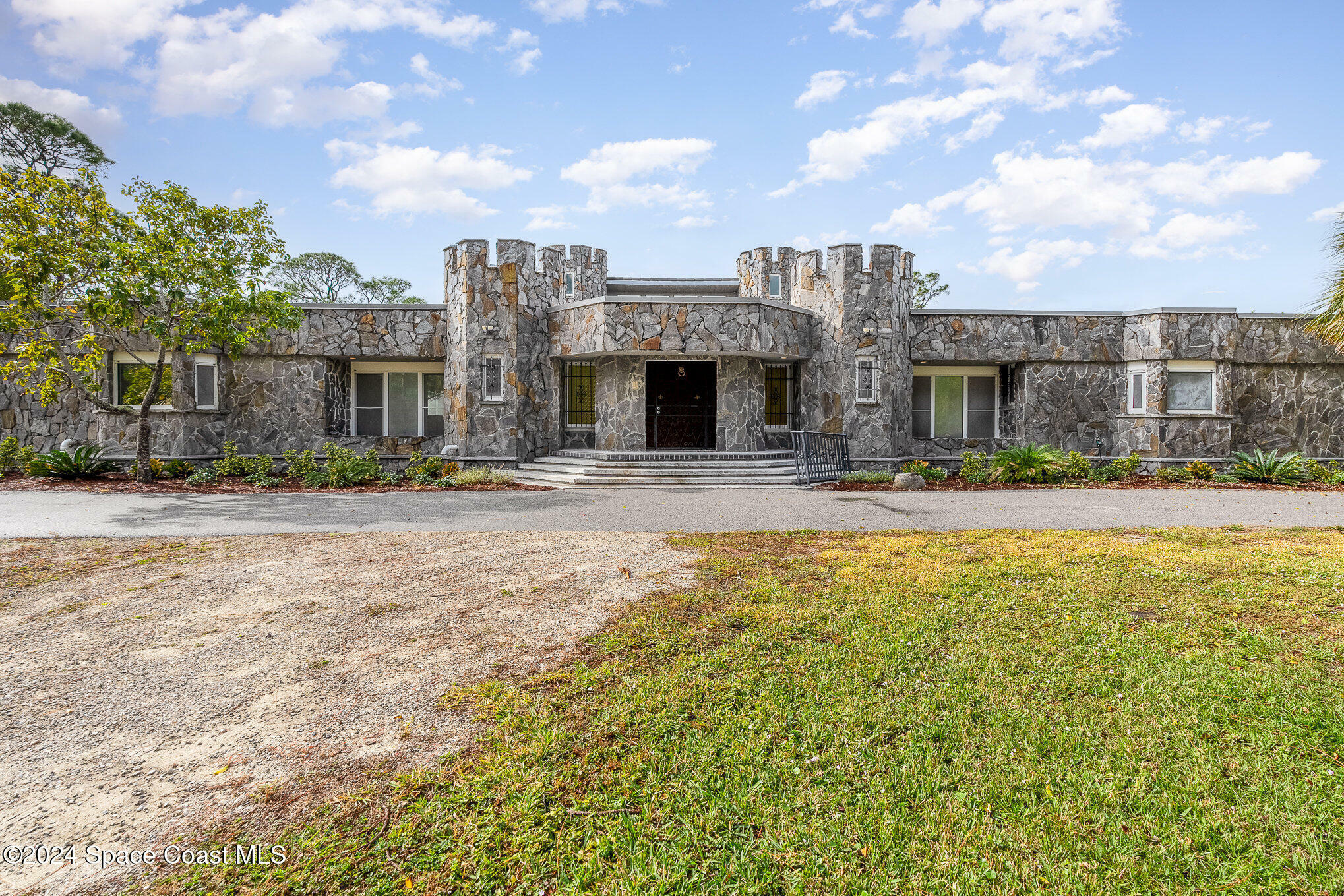 Property Photo:  2697 Newfound Harbor Drive  FL 32952 