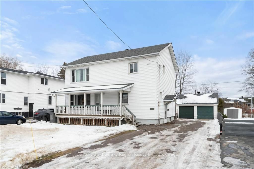 Property Photo:  874 O'Brien St  ON P1B 5W8 