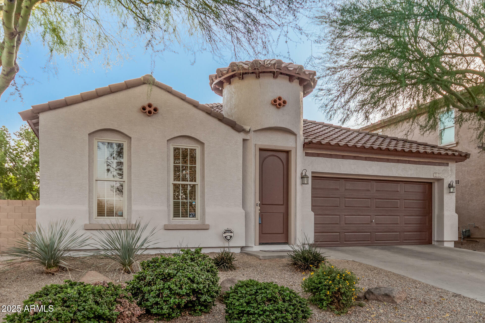 Property Photo:  2133 E La Salle Street  AZ 85040 