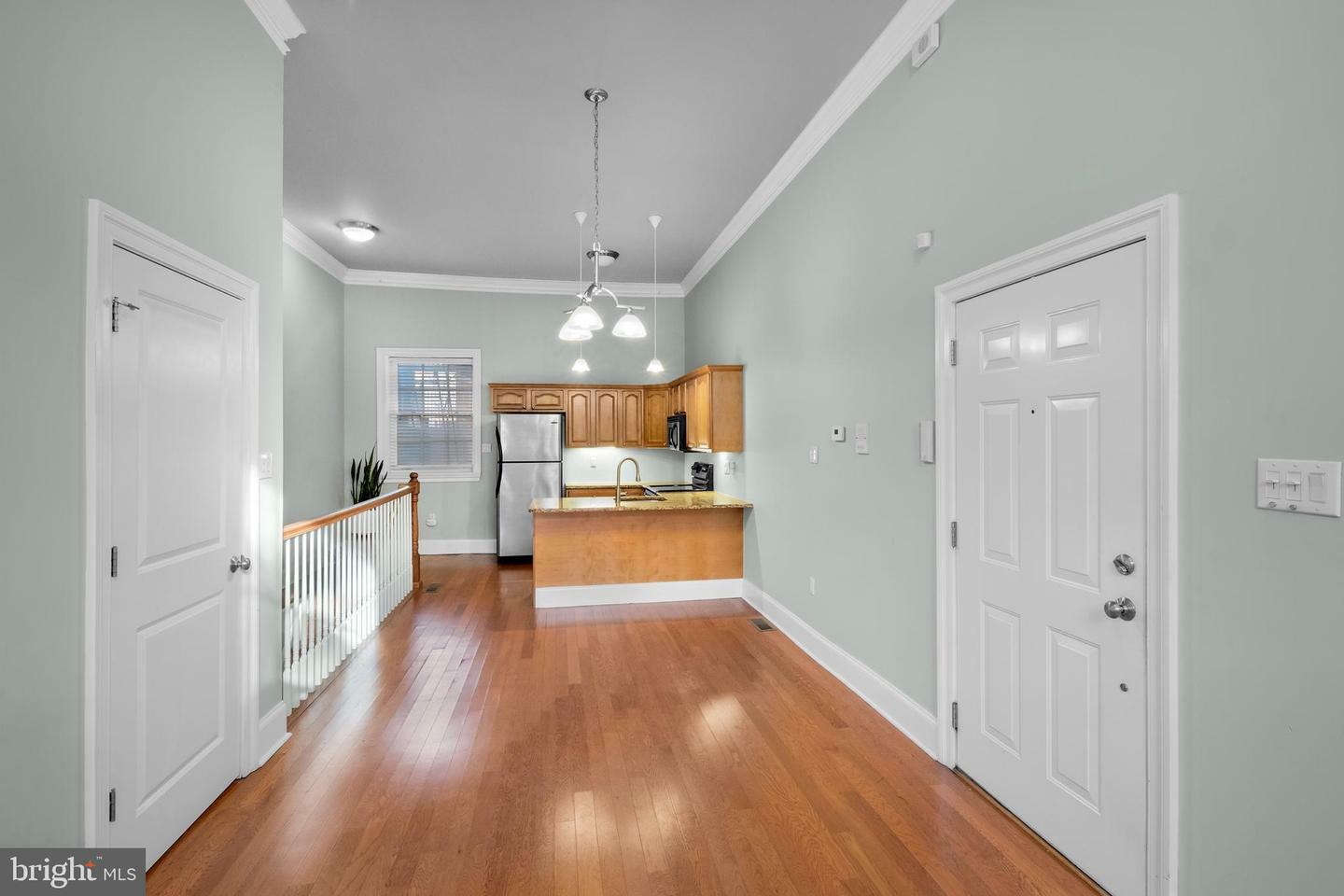 Property Photo:  1708 Pine Street 1F  PA 19103 