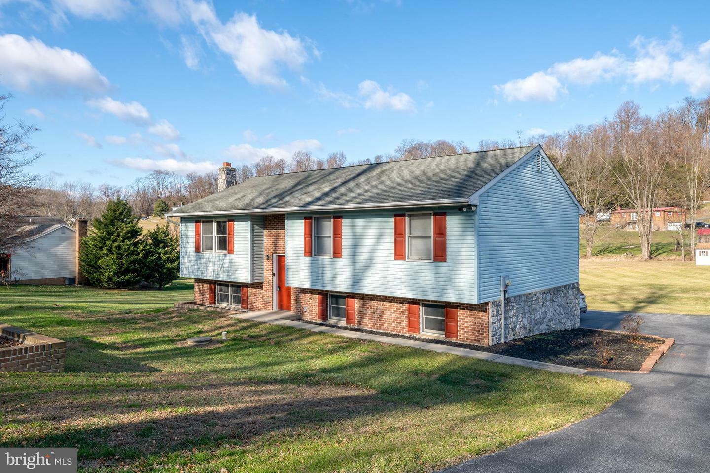 Property Photo:  1131 Rawlinsville Road  PA 17584 