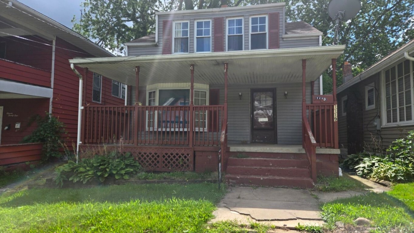 Property Photo:  1119 E 5th Street  PA 16507 