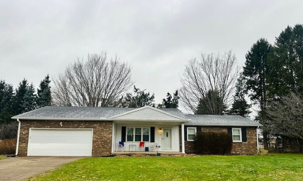 Property Photo:  6814 Townsend Drive  PA 16505 