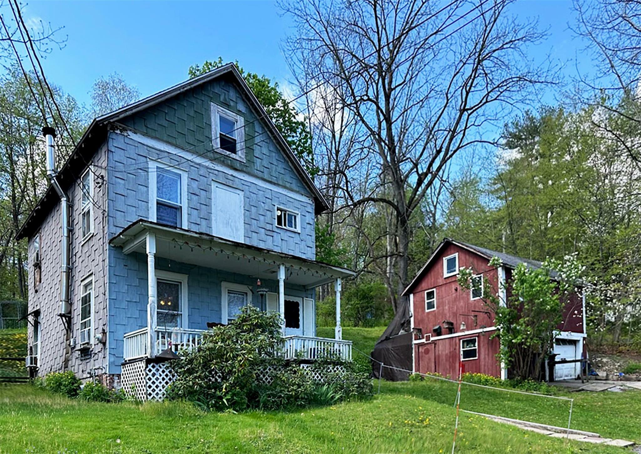 Property Photo:  7 2nd Avenue  NY 10988 