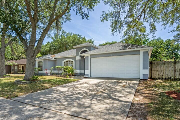 Property Photo: 612 Shoal Creek Drive FL 34761