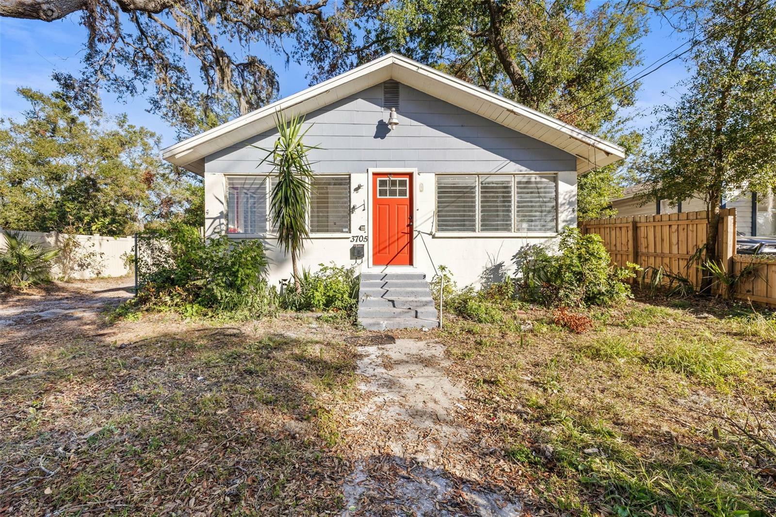 Property Photo:  3705 N Ola Avenue  FL 33603 