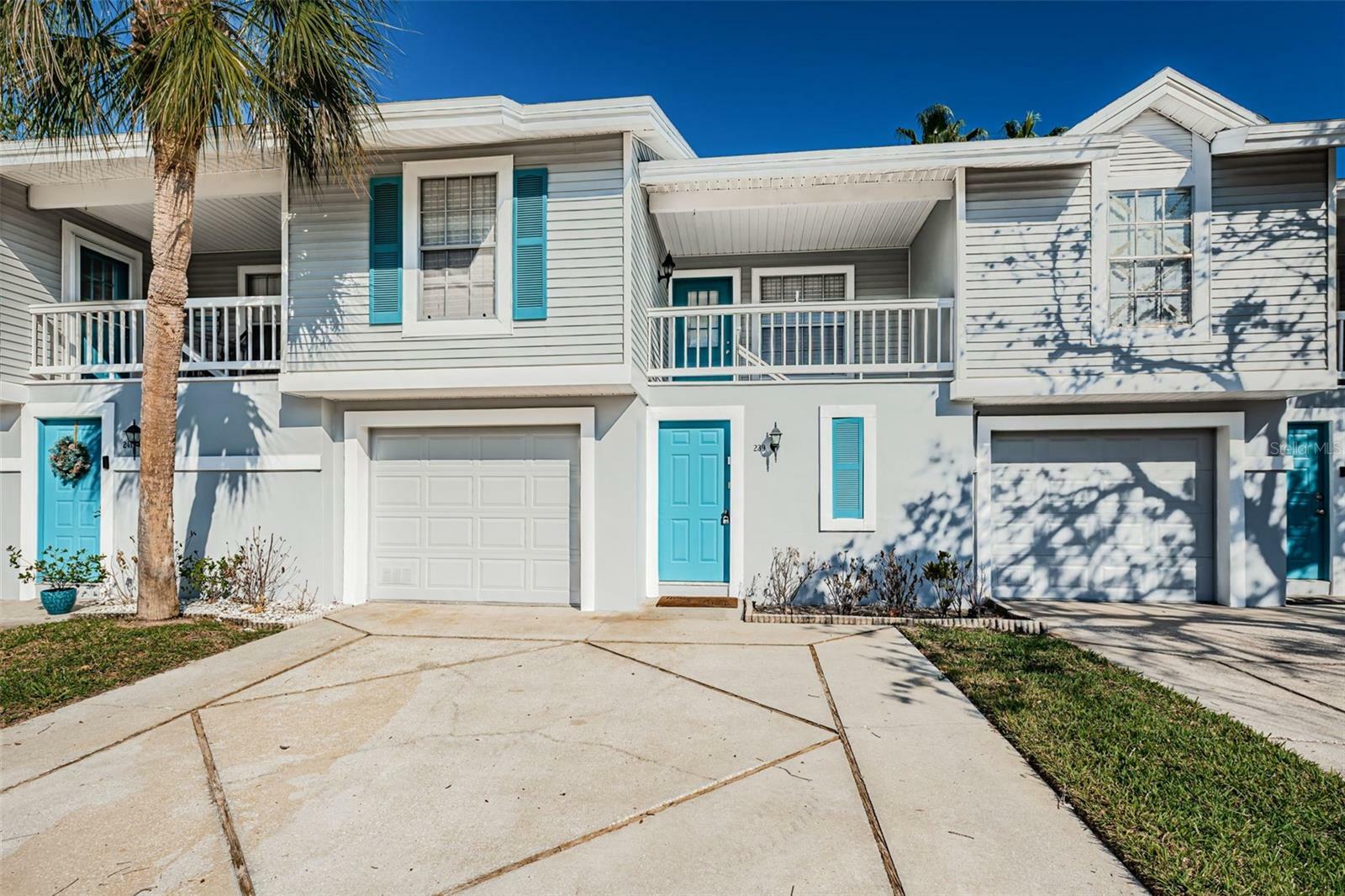 Property Photo: 239 Nautilus Way FL 33706