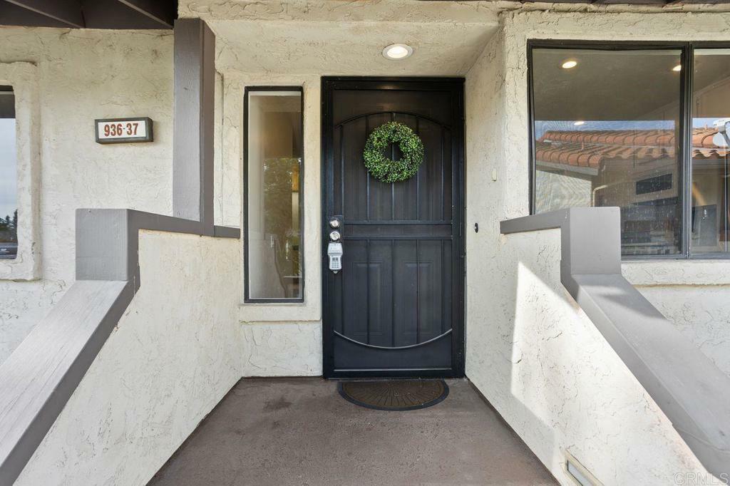 Property Photo:  936 Lupine Hills Drive 37  CA 92081 