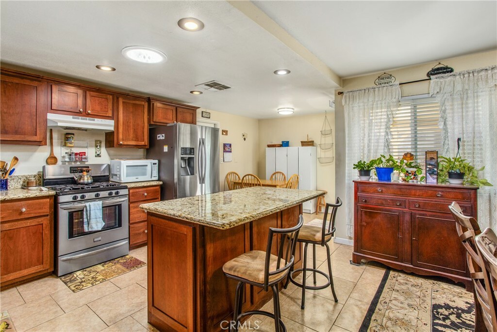 Property Photo:  6080 Rogers Lane  CA 92404 