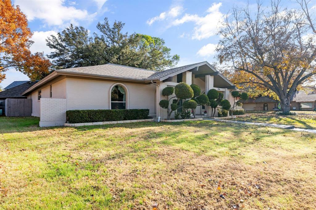 Property Photo:  3916 Diamond Loch W  TX 76180 