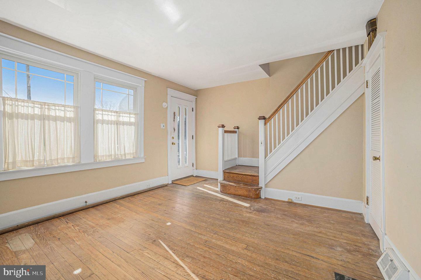 Property Photo:  146 S Keswick Avenue  PA 19038 