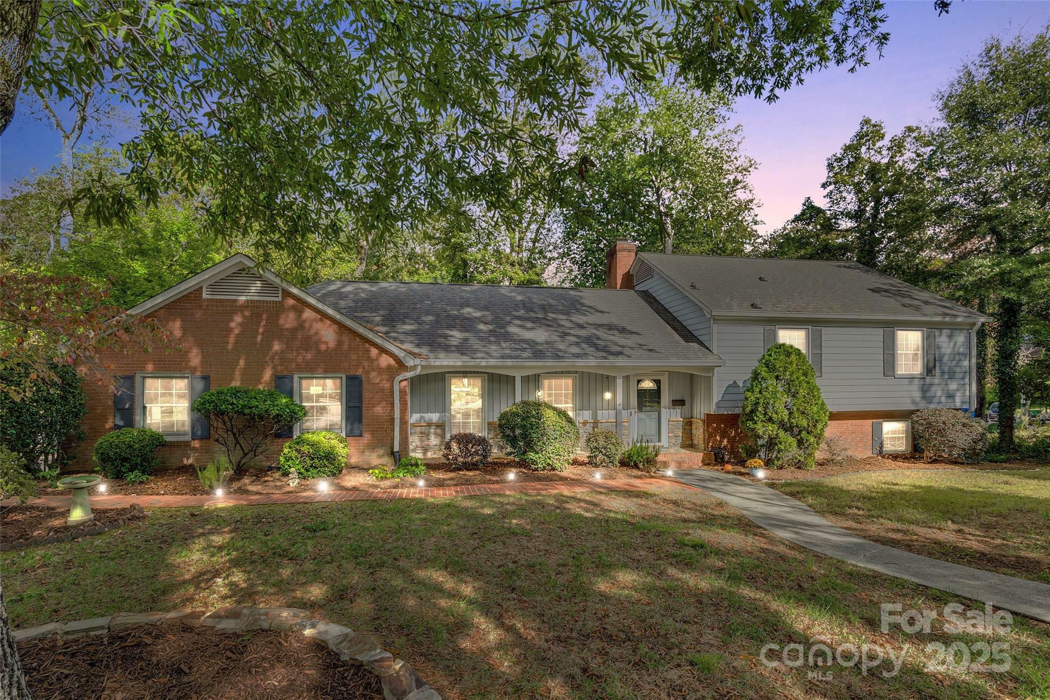 Property Photo: 3319 Mill Pond Road NC 28226
