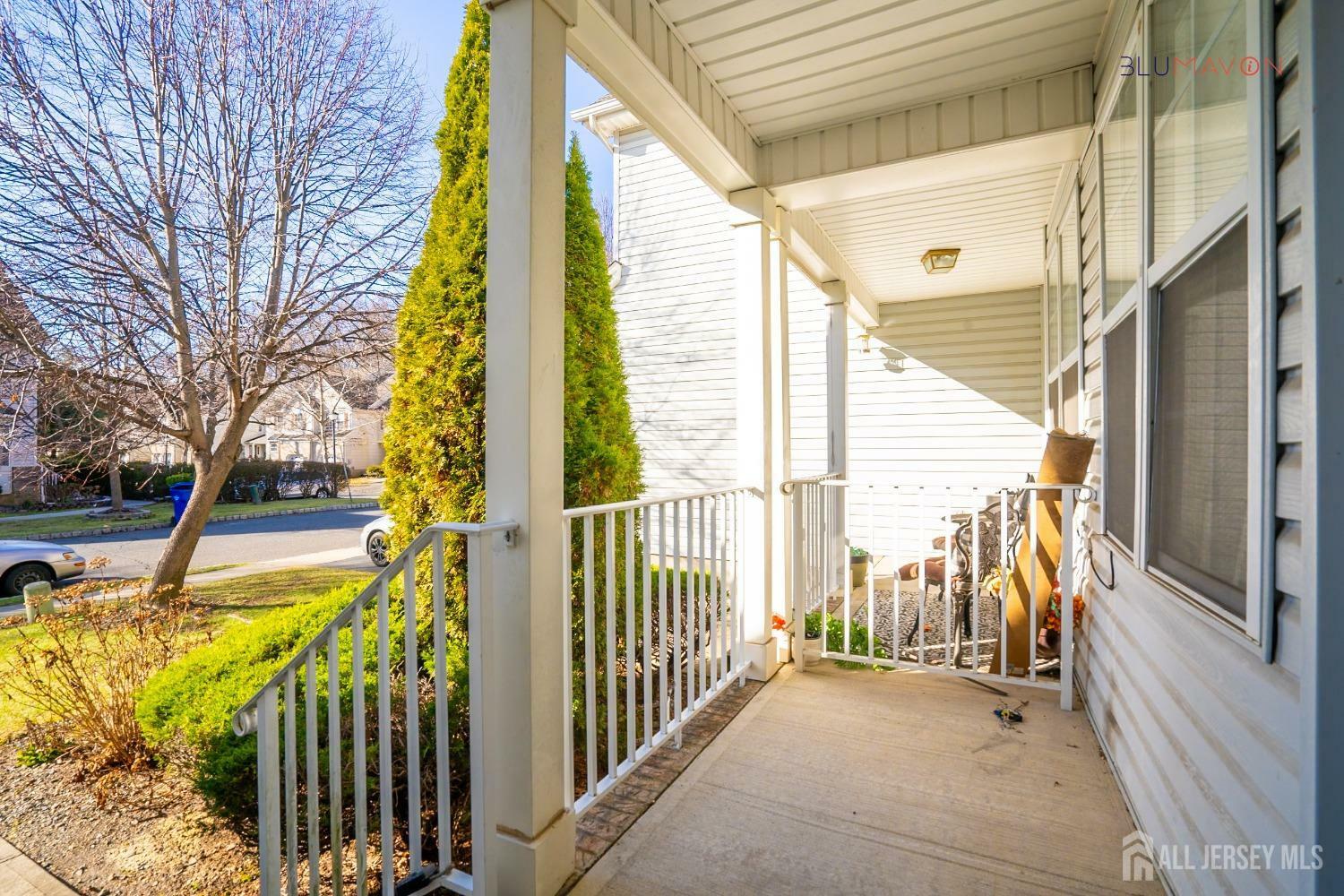 Property Photo:  39 Palmetto Way  NJ 08902 