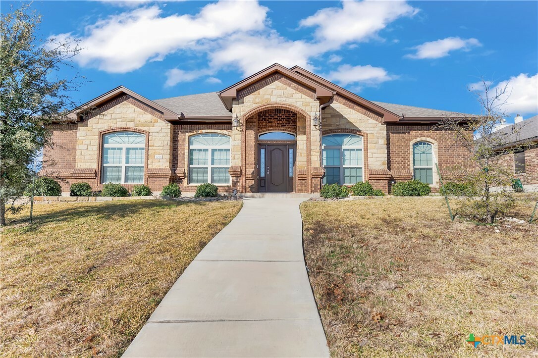 Property Photo:  2038 Henrietta Avenue  TX 76548 