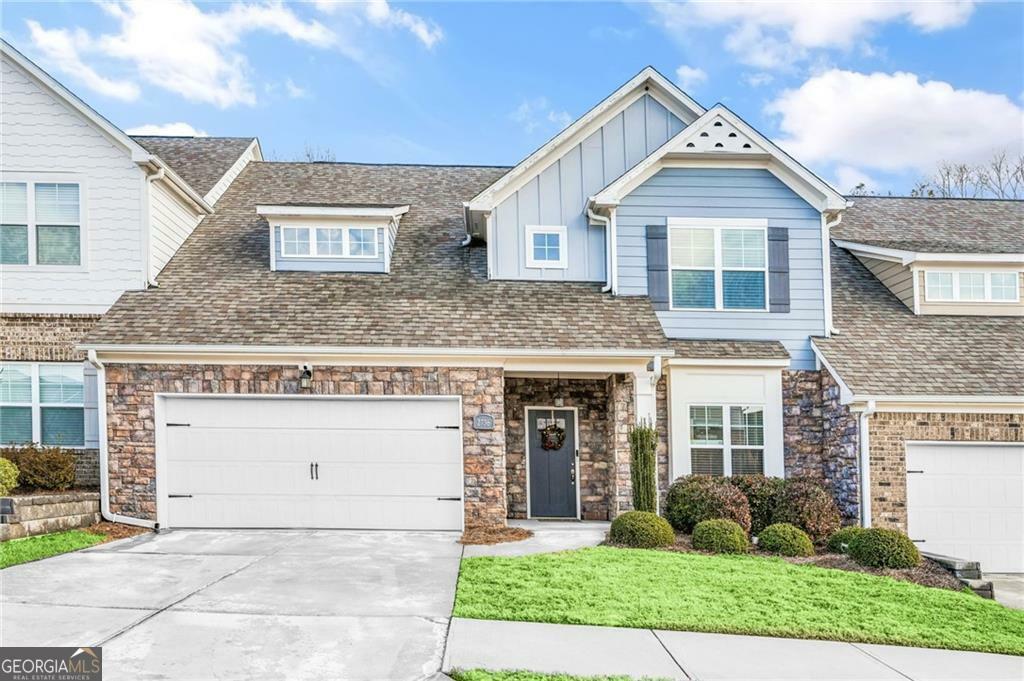 Property Photo: 2736 Park Land Lane GA 30078