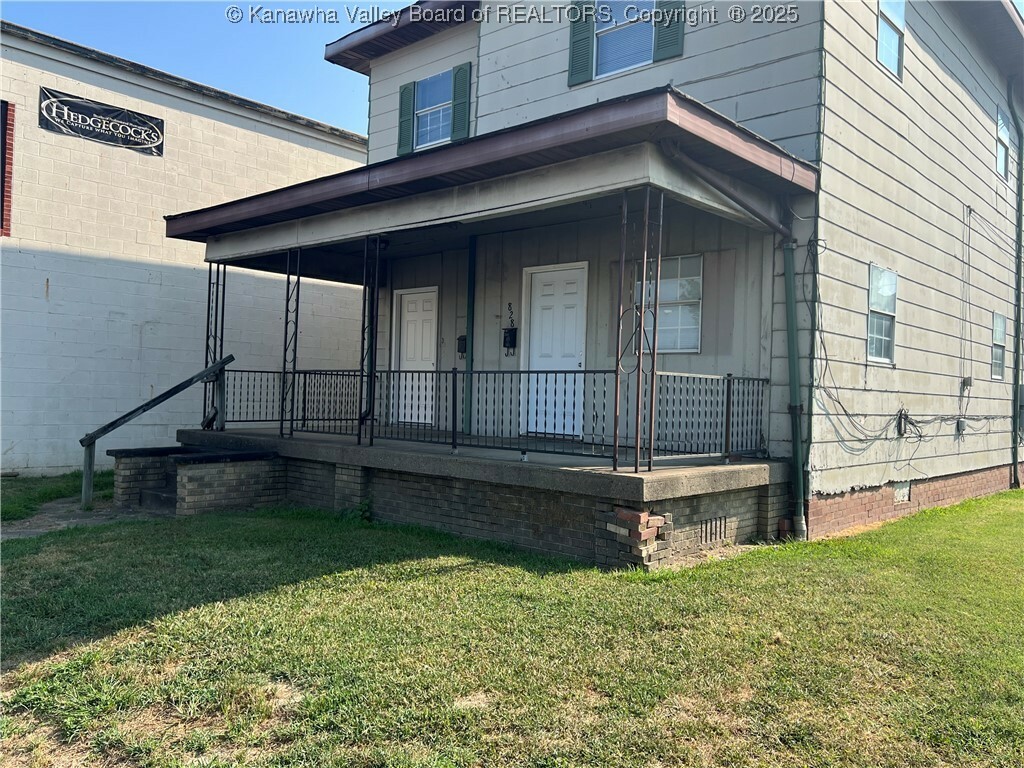 Property Photo:  828-830R-834 20th Street  WV 25703 