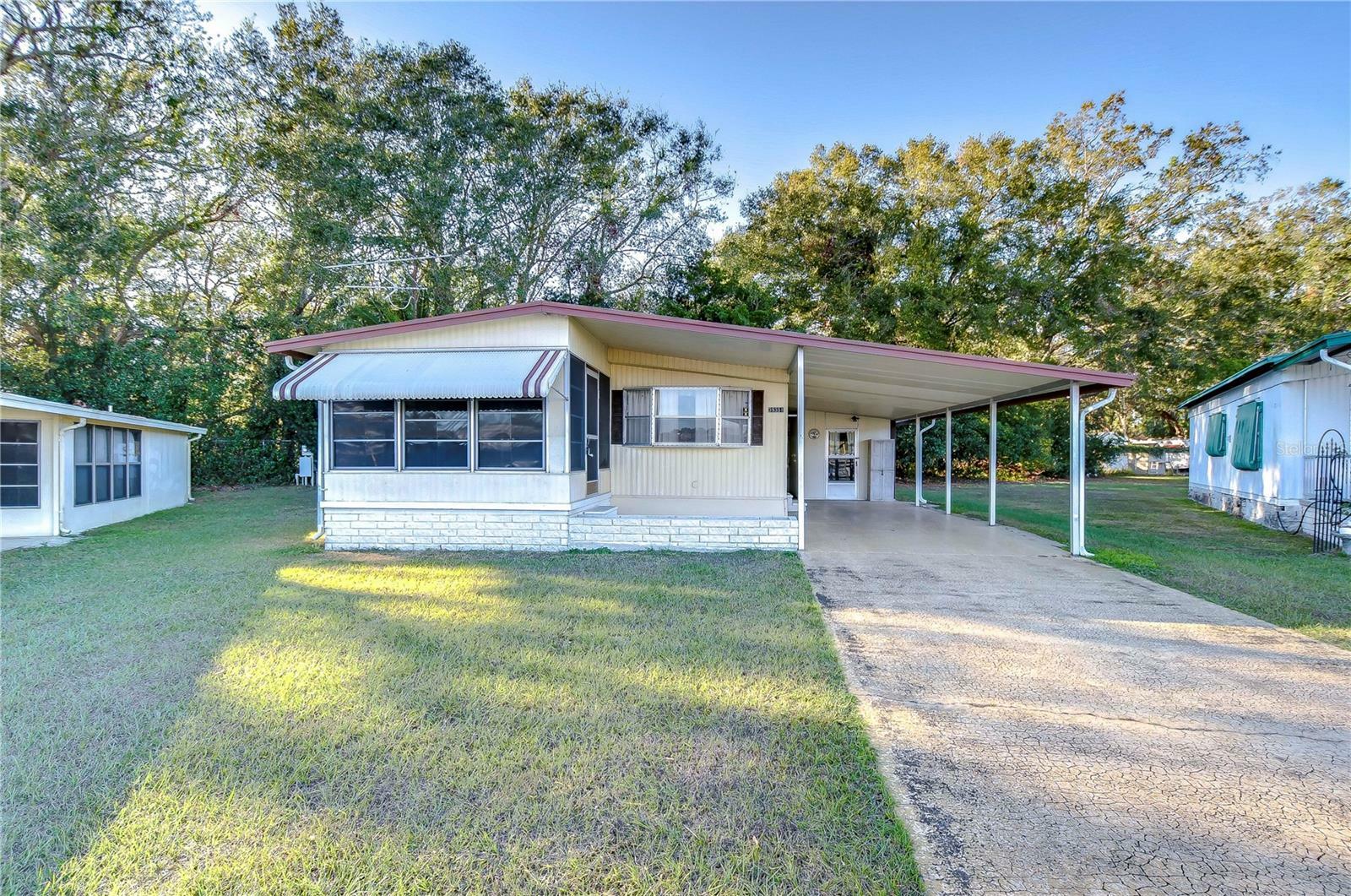 Property Photo: 39351 Dundee Road FL 33542