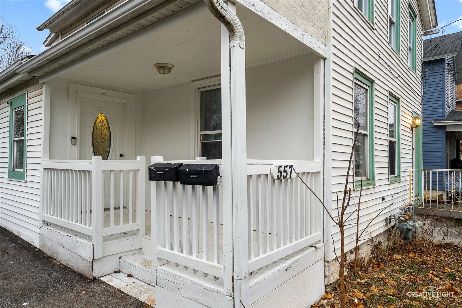 Property Photo:  557 E New York Street  IL 60505 