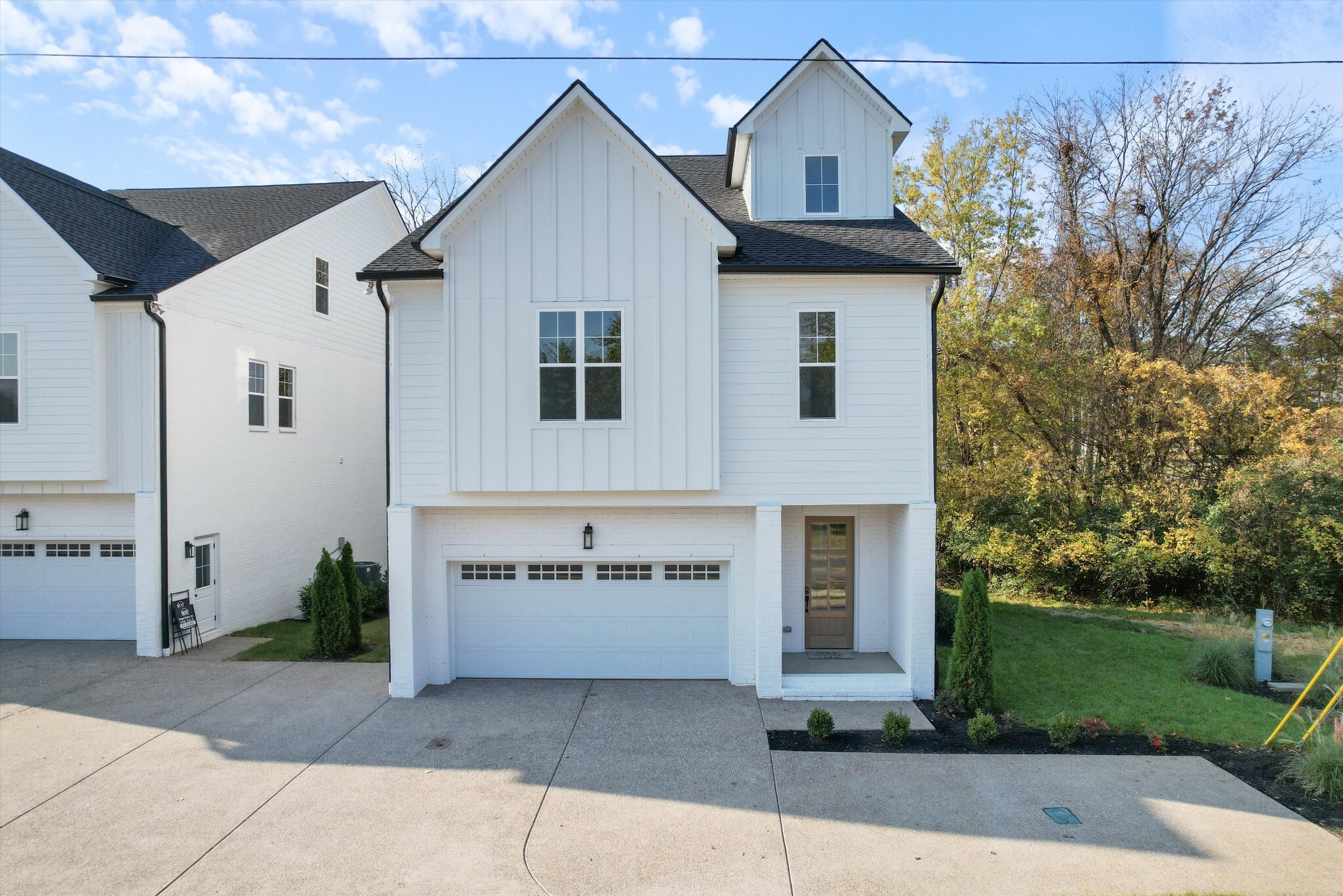 Property Photo: 345 Old Shackle Island Rd TN 37075