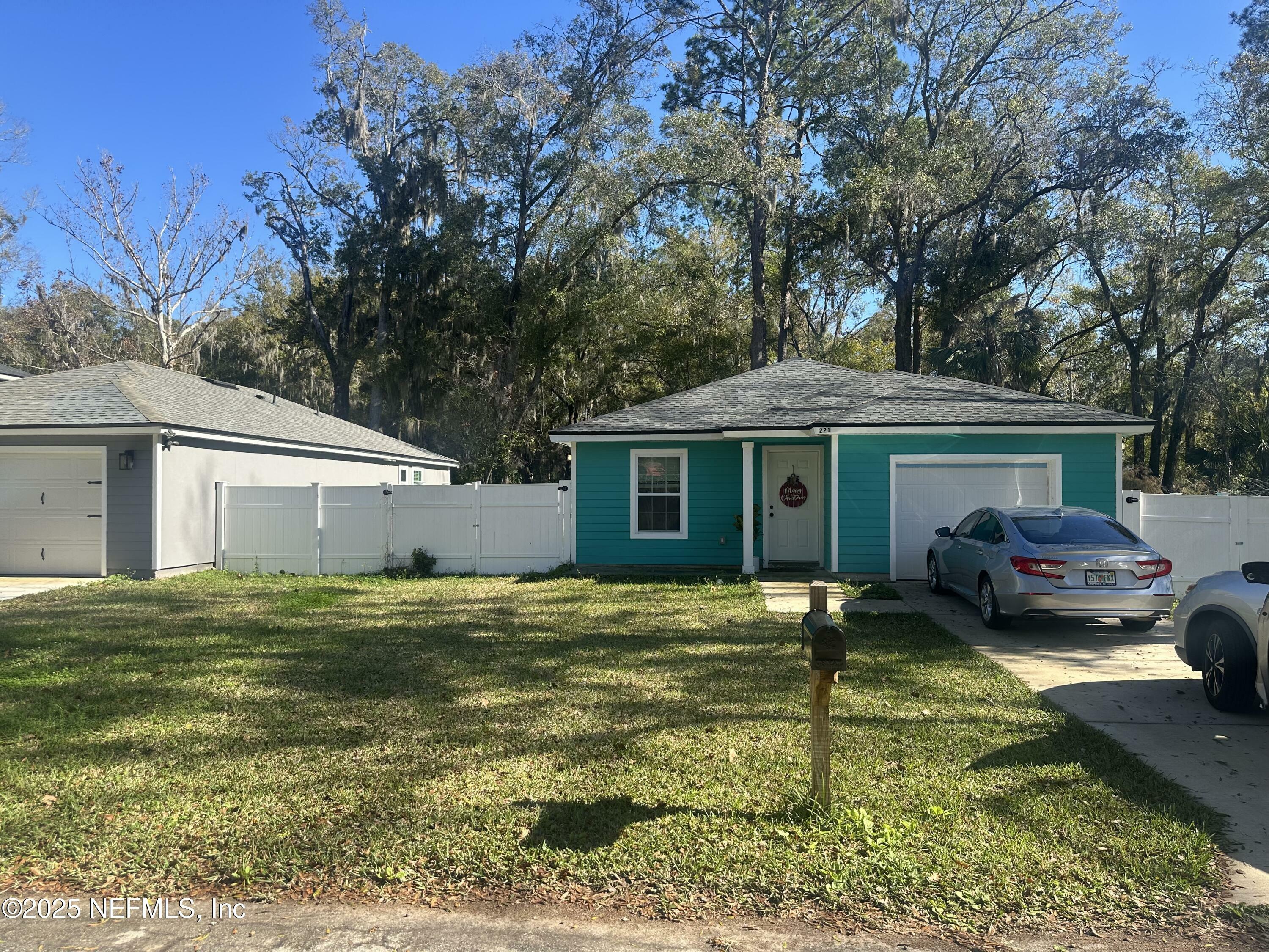 Property Photo:  221 Monterey Boulevard  FL 32234 