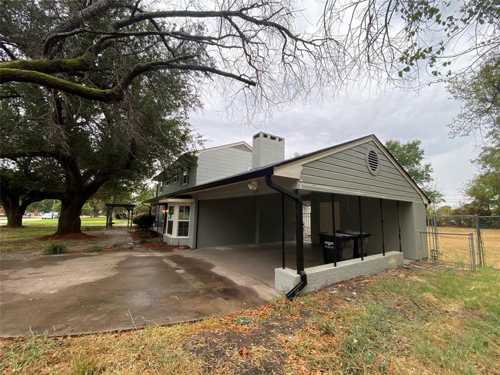 Property Photo:  2333 Holsum Circle  TX 75401 