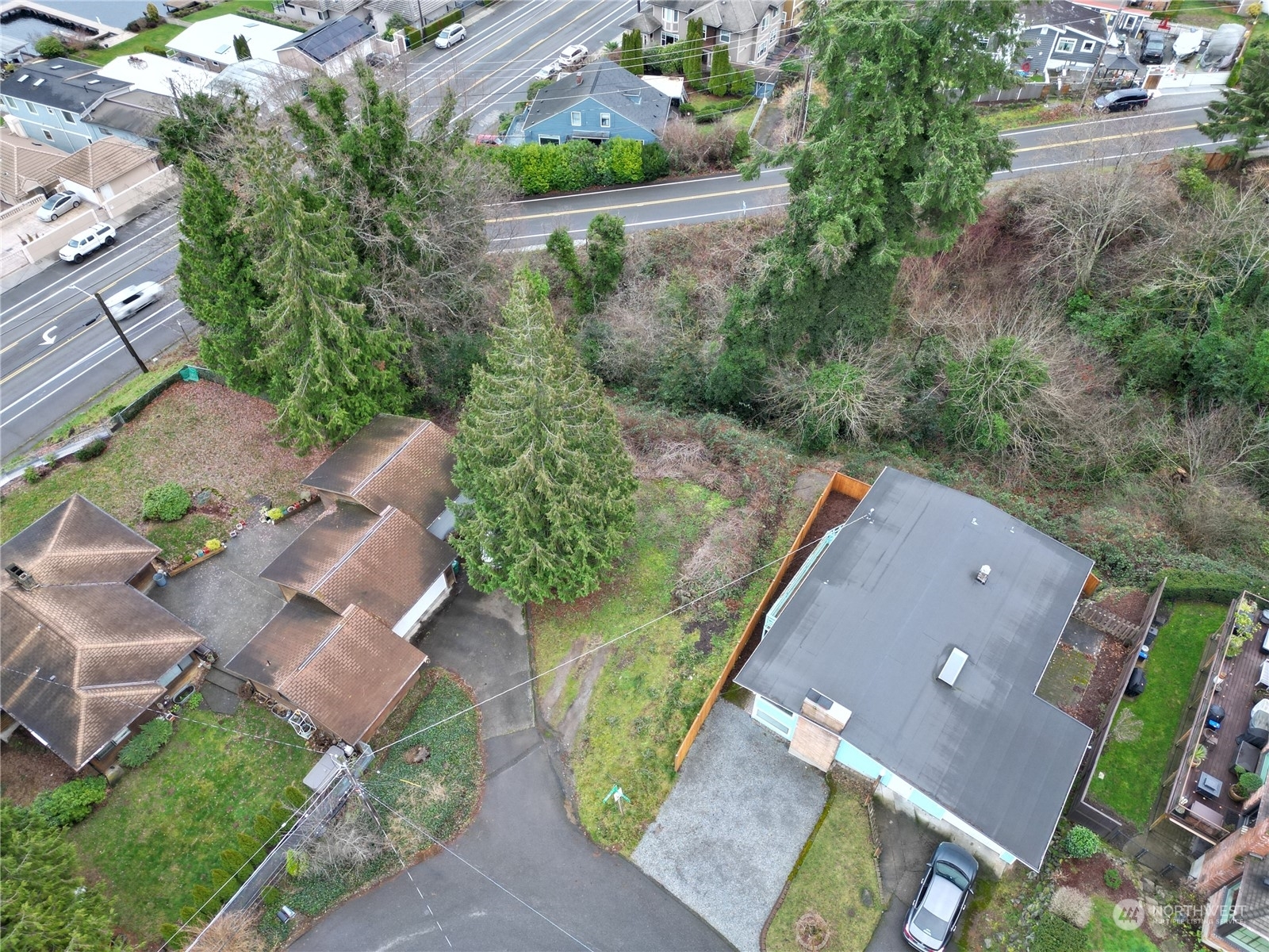 Property Photo:  11000  Lotus Place S  WA 98178 