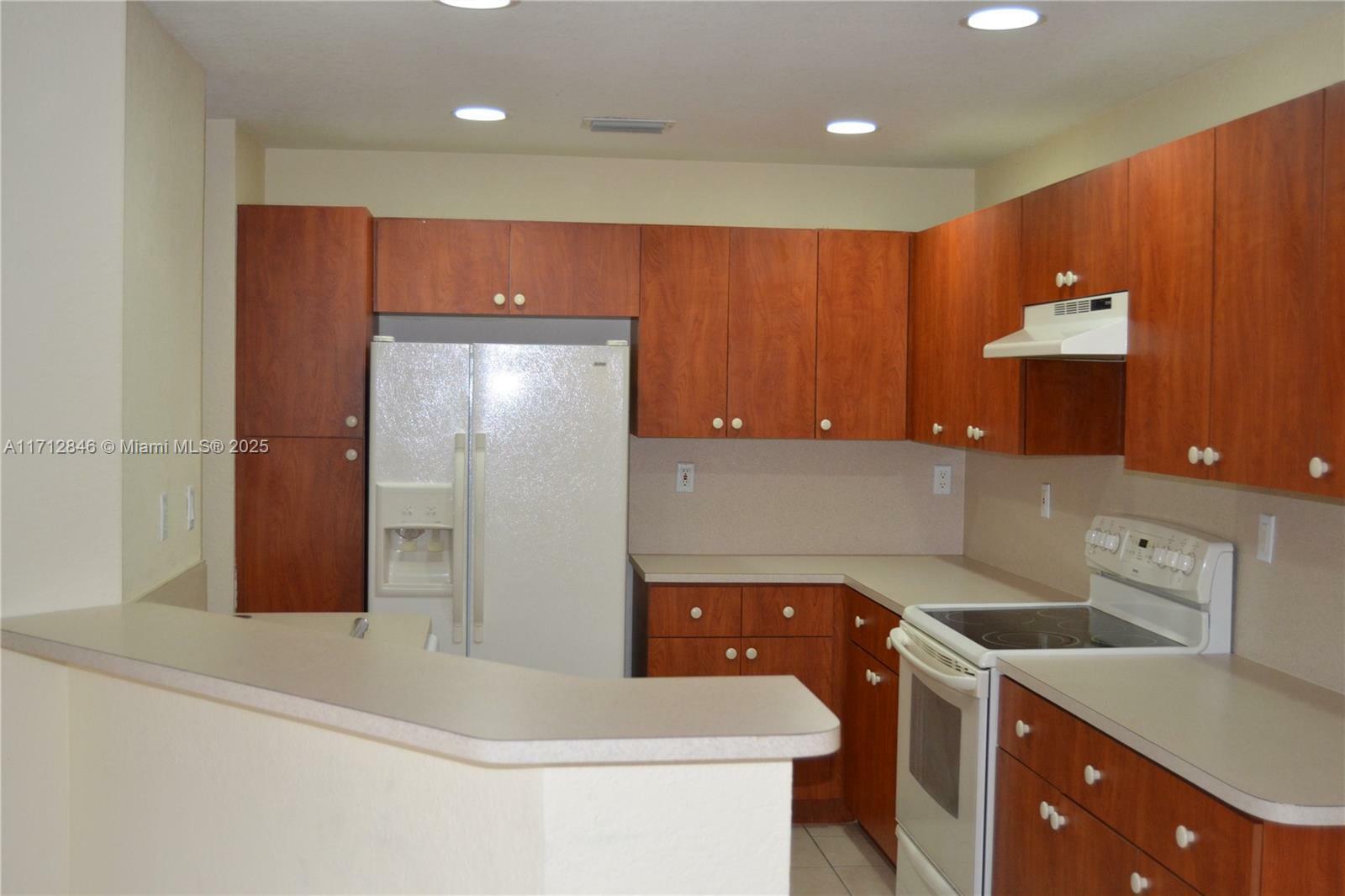 Property Photo:  16636 SW 47th Ter 16636  FL 33185 