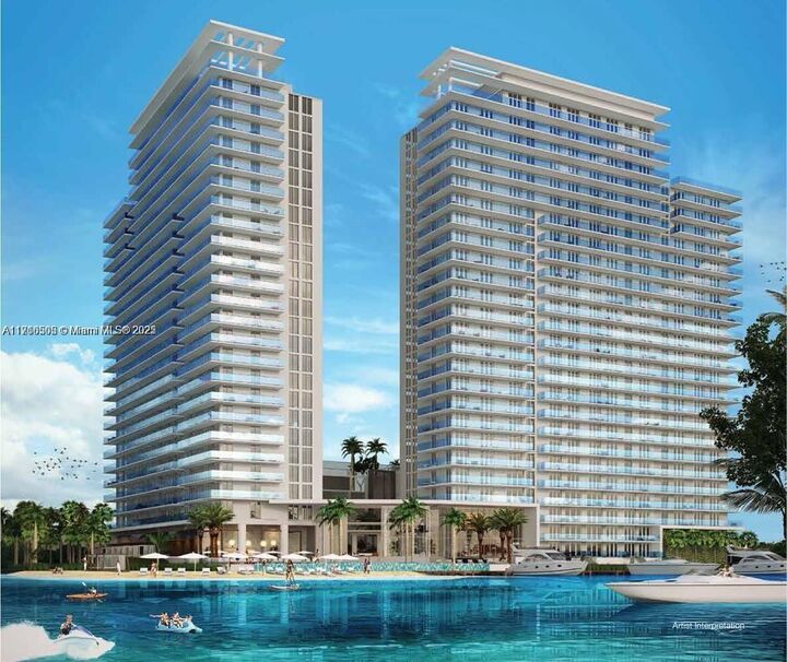 16385 Biscayne Blvd 719  North Miami Beach FL 33160 photo