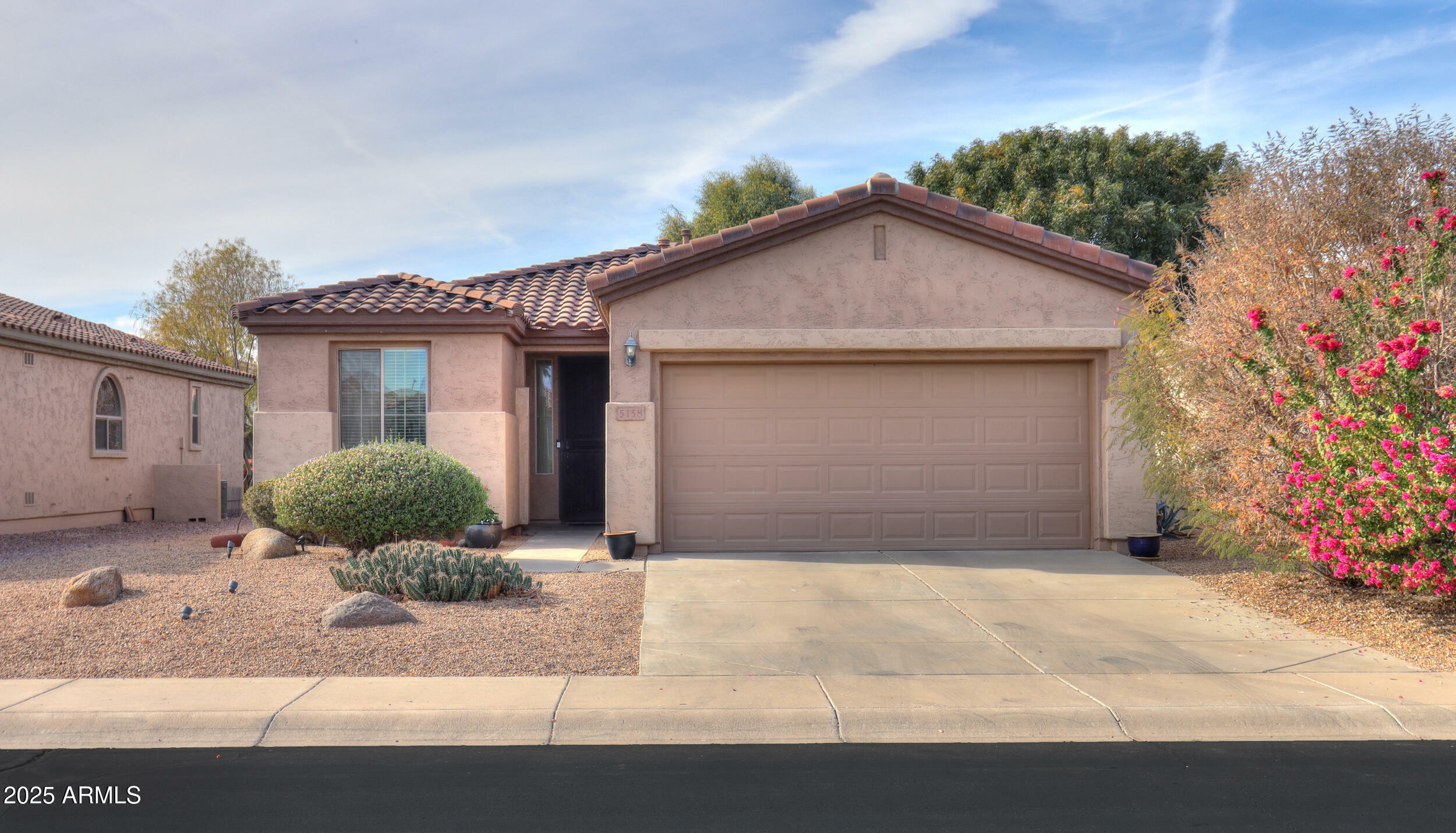 5158 S Eucalyptus Drive  Gilbert AZ 85298 photo