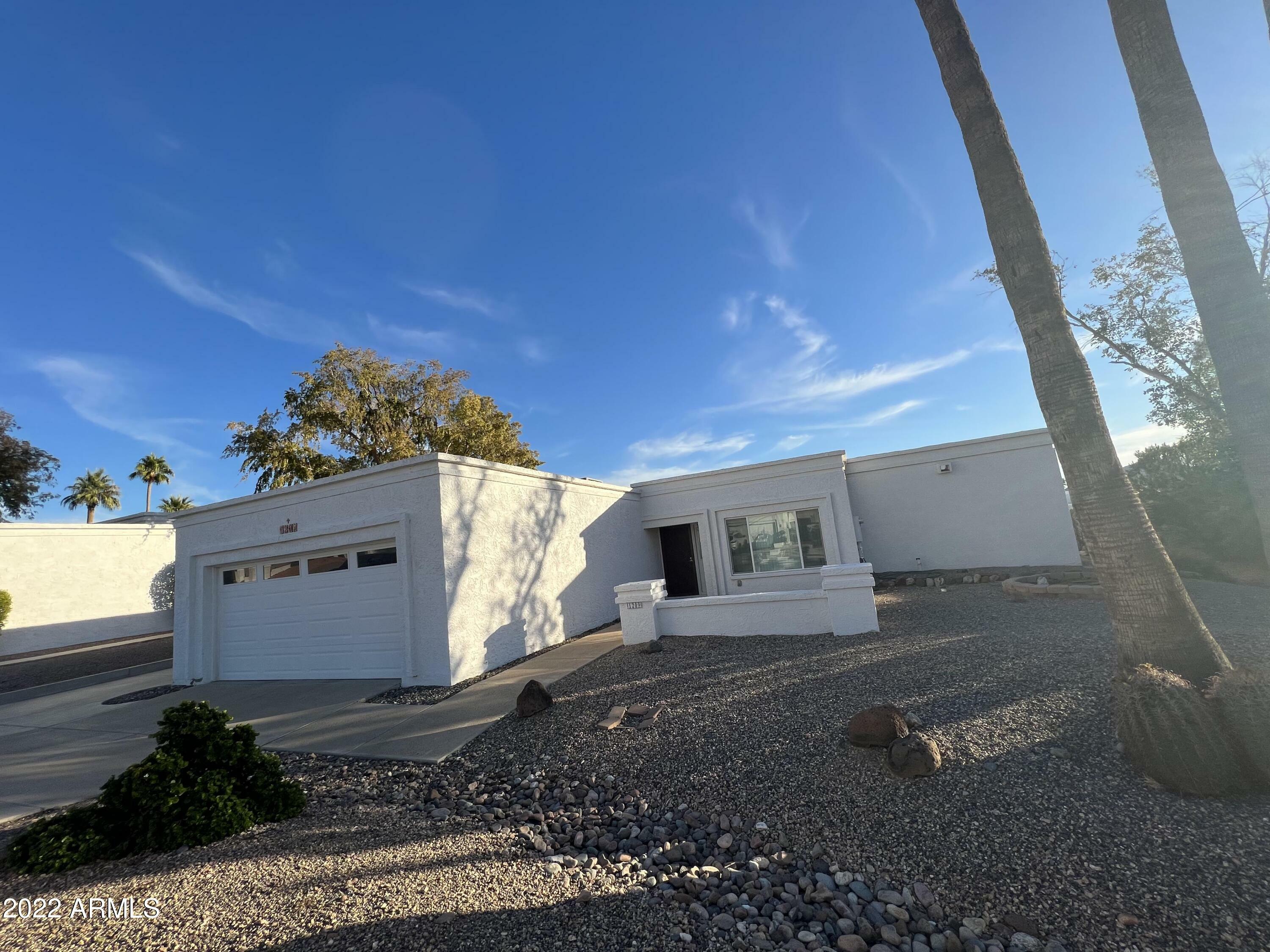 Property Photo:  1209 E Acoma Drive  AZ 85022 