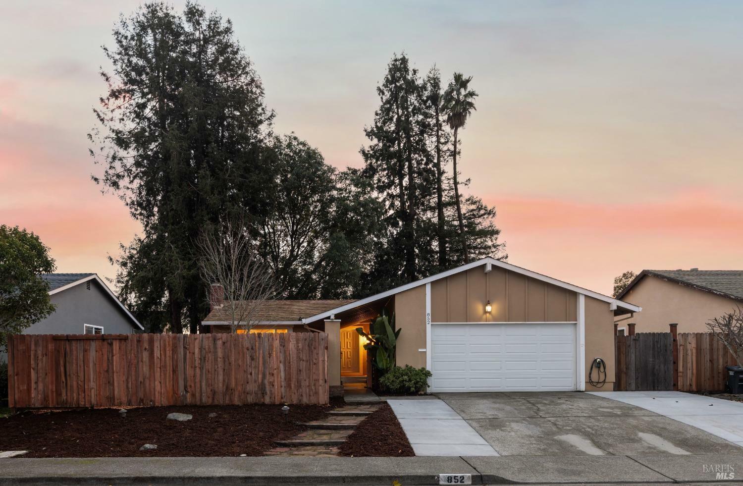 Property Photo: 852 Grouse Lane CA 94954