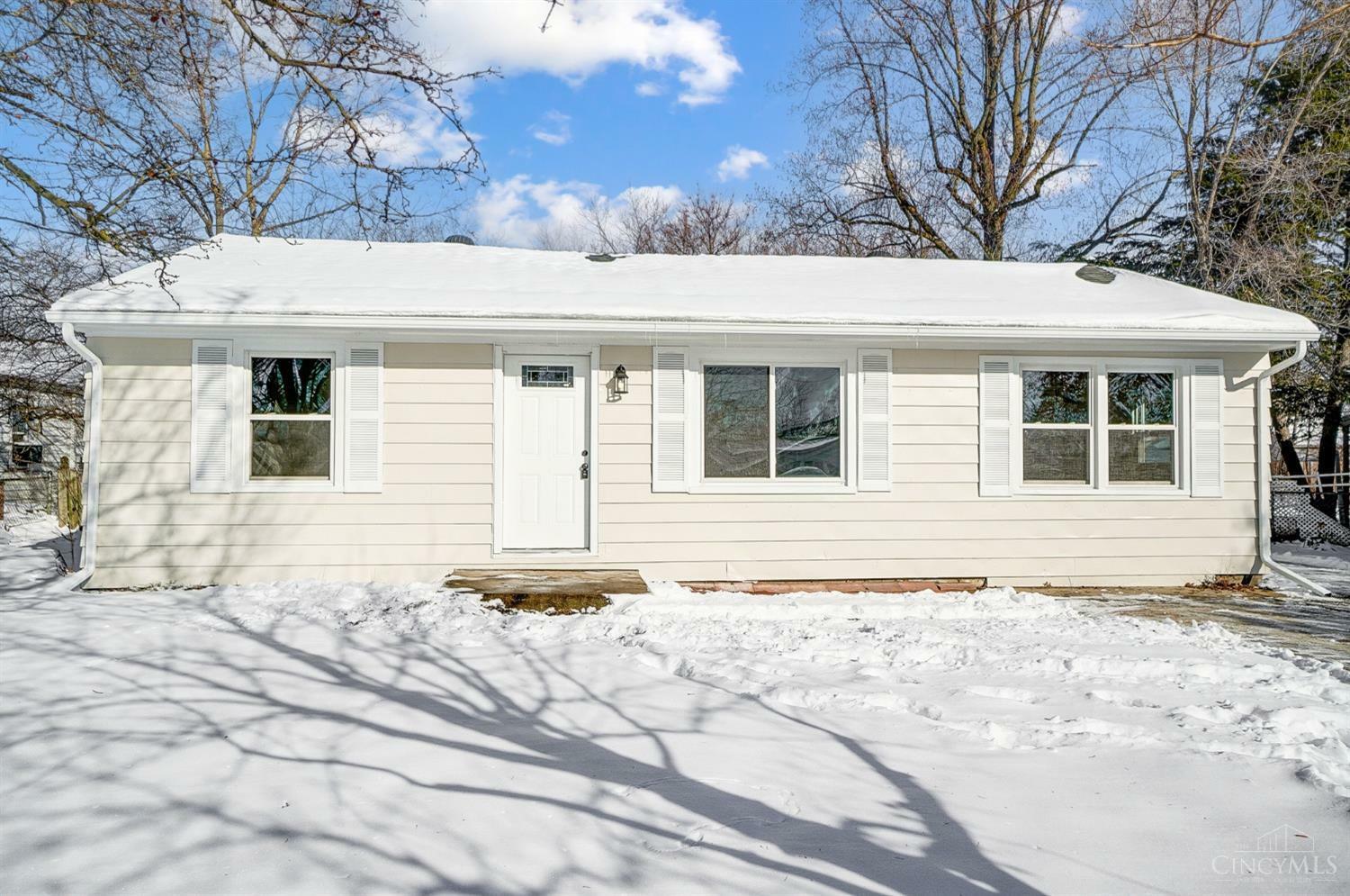 Property Photo:  1403 Hood Avenue  OH 45044 