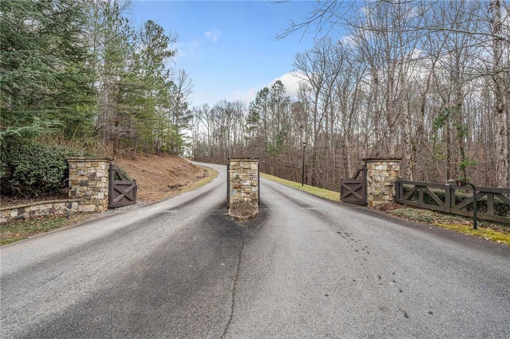 Property Photo:  352 Bridge Road  GA 30540 