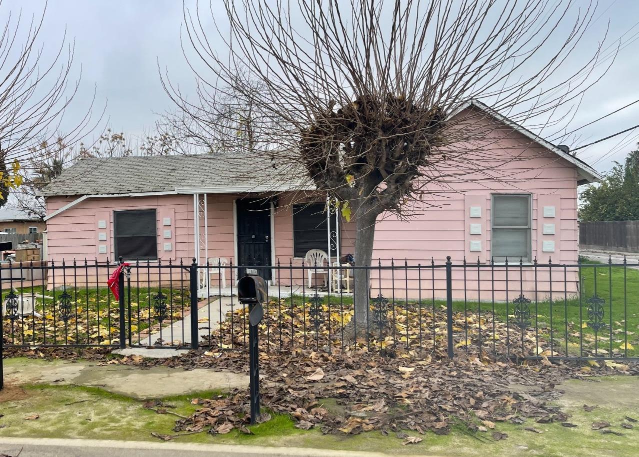 Property Photo:  2815 Arrants Street  CA 93662 