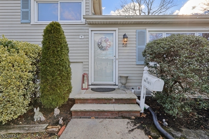 Property Photo:  58 Glenwood Rd  NJ 07023 