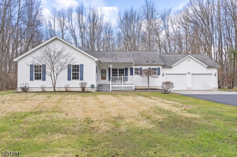 Property Photo:  15 White Pine Rd  NJ 08831 