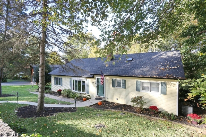 Property Photo: 84 Brooksyde Ave NJ 07456