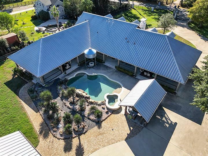 Property Photo: 16619 Bobcat Trail TX 77429