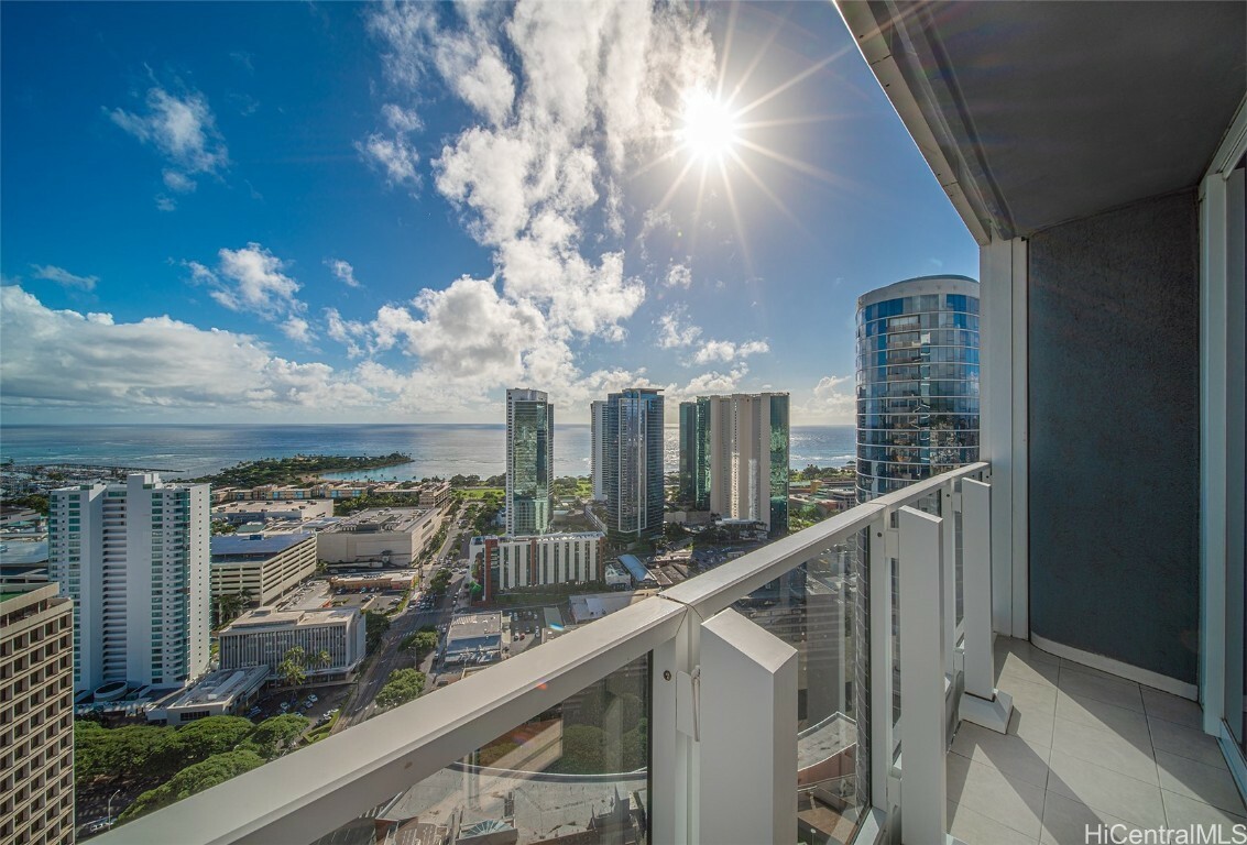 Property Photo:  1296 Kapiolani Boulevard Ii-4104  HI 96814 