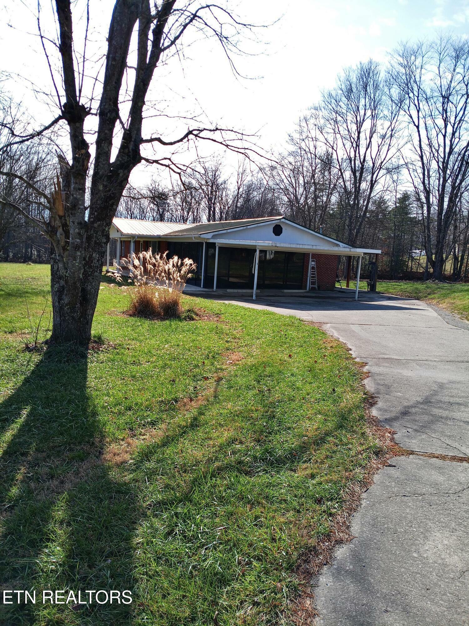 Property Photo:  369 Cash Smith Rd Drive  TN 37841 